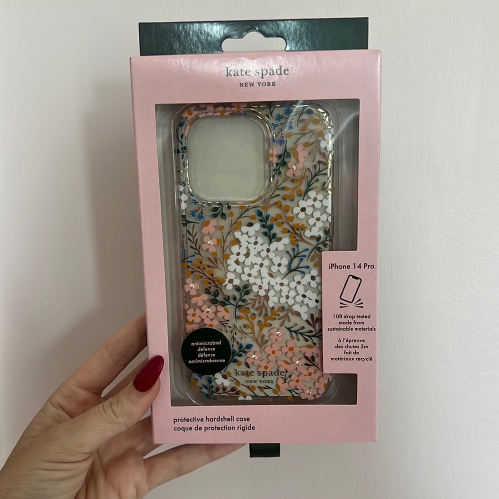 Kate Spade iPhone 14 Pro phone hardshell case